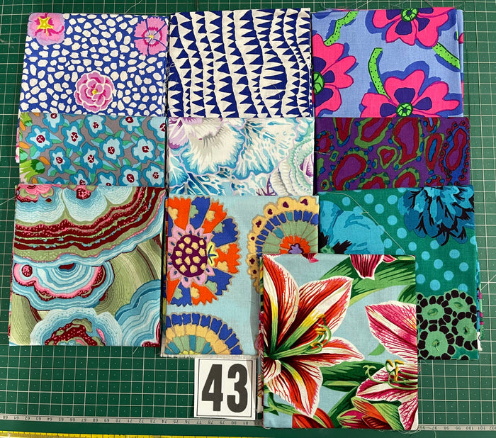 Kaffe Fassett Collective Collection Fat Quarter Bundle - 10 Metric Fat Quarters