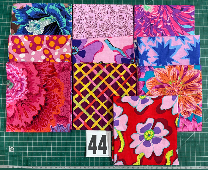 Kaffe Fassett Collective Collection Fat Quarter Bundle - 10 Metric Fat Quarters